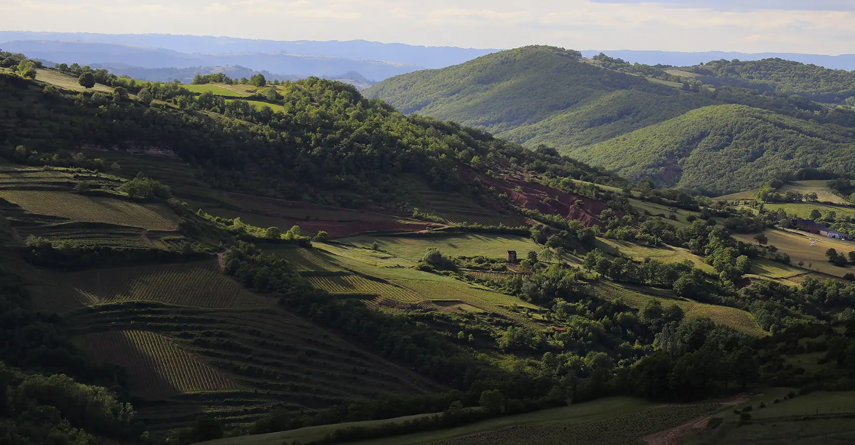 Aveyron, <i>remarkable</i> encounters and landscapes